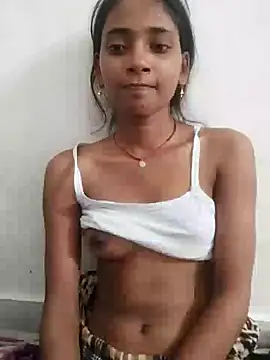 Snapshot of Divya-2007 chatting on November 4, 2025, 2:15 am Divya-2007 online show from November 4, 2025, 2:15 am