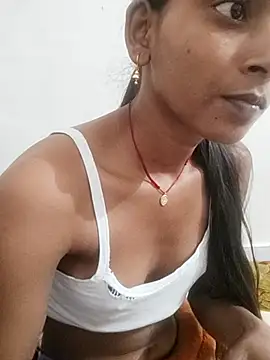 Snapshot of Divya-2007 chatting on November 15, 2025, 1:09 am Divya-2007 online show from November 15, 2025, 1:09 am