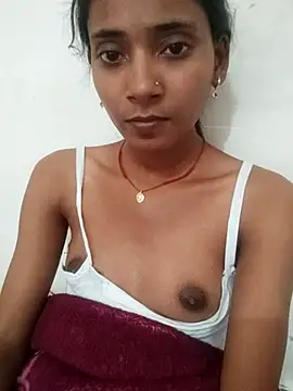 Snapshot of Divya-2007 chatting on February 25, 2026, 7:30 am Divya-2007 online show from February 25, 2026, 7:30 am