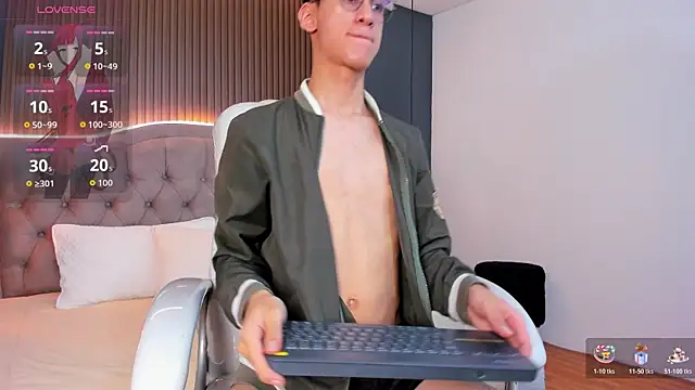 Snapshot of Cum_hunters chatting on October 18, 2025, 7:27 pm Cum hunters online show from October 18, 2025, 7:27 pm