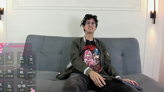 Snapshot of Cum_hunters chatting on June 17, 2026, 3:06 am Cum hunters online show from June 17, 2026, 3:06 am