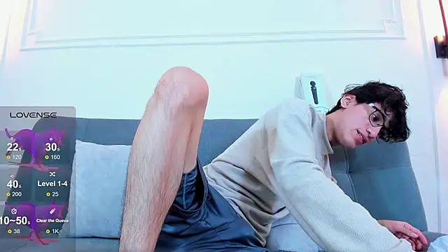 Snapshot of Cum_hunters chatting on February 12, 2026, 3:17 am Cum hunters online show from February 12, 2026, 3:17 am