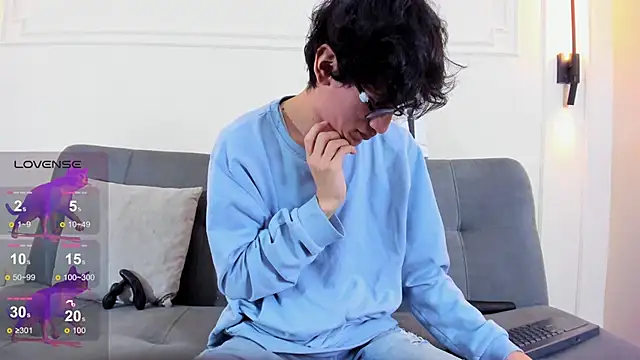 Snapshot of Cum_hunters chatting on February 4, 2026, 3:12 am Cum hunters online show from February 4, 2026, 3:12 am