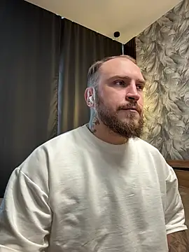  XxX-XxX  online show from October 24, 2025, 7:18 am