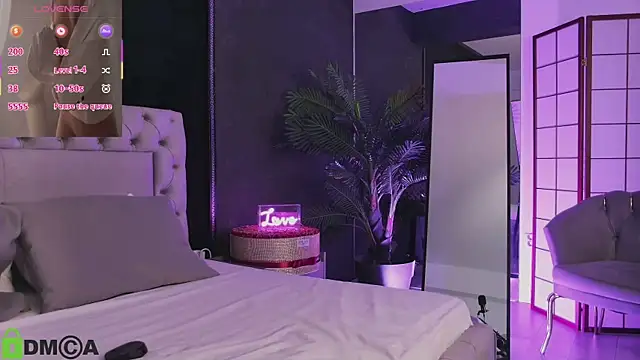 ClaraShine online show from September 10, 2025, 4:00 am