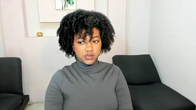 AishaHil online show from January 25, 2025, 12:05 pm