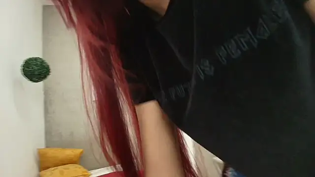 Snapshot of ambercooper05 chatting on February 5, 2025, 6:59 pm ambercooper05 online show from February 5, 2025, 6:59 pm