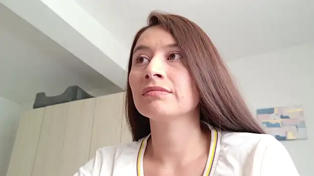 Andrewine89 online show from June 17, 2026, 7:35 pm