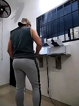 Snapshot of Josejotacamargo chatting on October 30, 2025, 11:23 pm Josejotacamargo online show from October 30, 2025, 11:23 pm