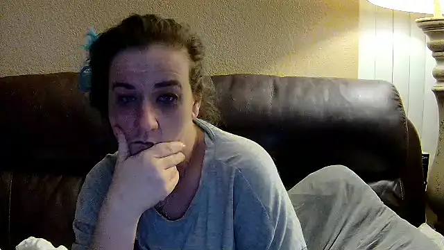 StonerPrincessGenie online show from March 3, 2025, 2:17 pm