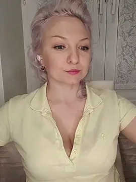 Snapshot of Anesteishen chatting on November 26, 2025, 5:24 pm Anesteishen online show from November 26, 2025, 5:24 pm