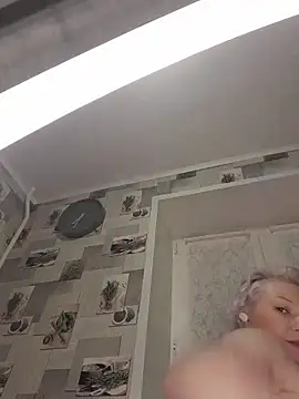 Snapshot of Anesteishen chatting on November 28, 2025, 4:40 pm Anesteishen online show from November 28, 2025, 4:40 pm