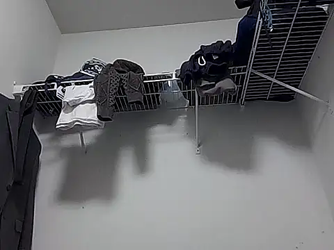 PerroDemonioHot online show from January 7, 2026, 10:48 pm