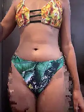 Snapshot of Charlieangel01 chatting on November 29, 2025, 6:35 am Charlieangel01 online show from November 29, 2025, 6:35 am