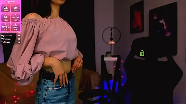 Snapshot of flora_ri chatting on February 6, 2025, 6:24 pm flora ri online show from February 6, 2025, 6:24 pm