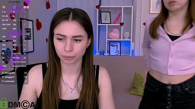 Snapshot of flora_ri chatting on March 18, 2025, 2:06 pm flora ri online show from March 18, 2025, 2:06 pm