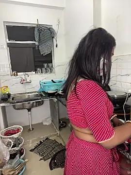 YourSuperTanya online show from February 10, 2026, 6:29 pm