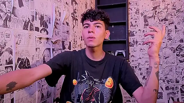 Snapshot of Mickey_Magic chatting on February 1, 2026, 4:00 am Mickey Magic online show from February 1, 2026, 4:00 am