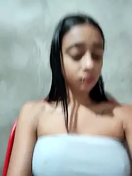 Zoe Sweett18 online show from November 26, 2025, 12:27 pm