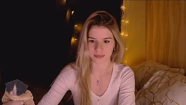 Melissa smith  online show from November 30, 2025, 1:01 pm