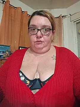 diosacurvy1984 online show from January 12, 2026, 8:43 am