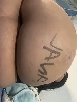 Snapshot of Ali_Messy chatting on January 19, 2025, 9:13 pm Ali Messy online show from January 19, 2025, 9:13 pm