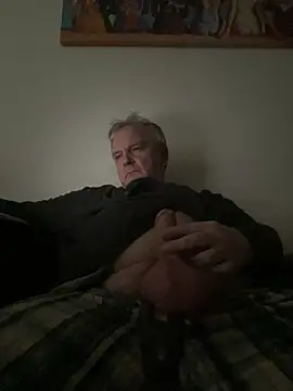 Snapshot of Paolo7619 chatting on June 15, 2026, 4:12 am Paolo7619 online show from June 15, 2026, 4:12 am