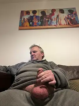 Paolo7619 online show from April 3, 2026, 2:29 am