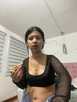 Violeta euphoria online show from February 24, 2025, 7:52 pm