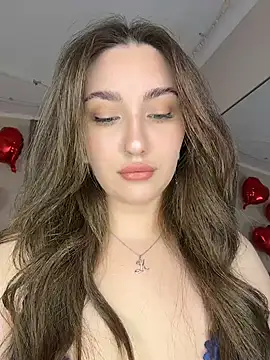 KiraBarlows online show from February 10, 2026, 8:30 pm