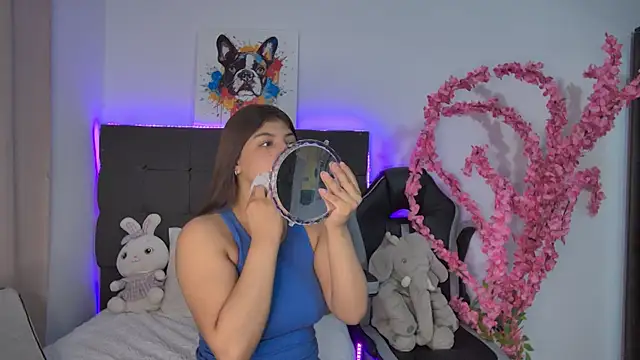 AmandaBrooks 18 online show from September 27, 2025, 2:07 am