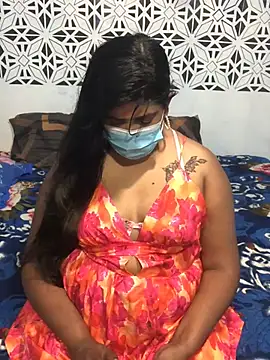 Snapshot of Lovely_WINDI chatting on July 10, 2026, 5:35 pm Lovely WINDI online show from July 10, 2026, 5:35 pm