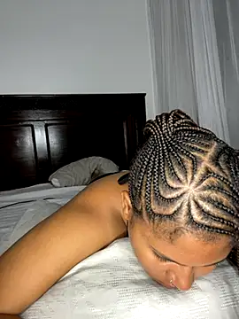 madell online show from September 19, 2025, 2:59 am