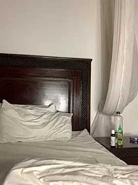 madell online show from March 1, 2026, 3:17 am