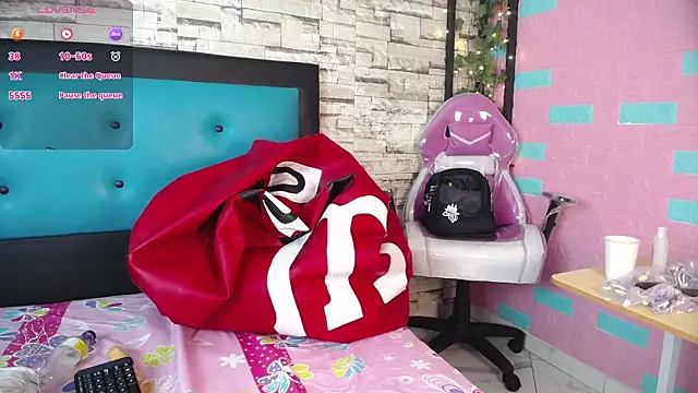 Pink 19 online show from February 5, 2026, 12:45 pm