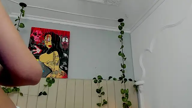 Snapshot of Paulina_Lopezz chatting on February 6, 2026, 8:38 pm Paulina Lopezz online show from February 6, 2026, 8:38 pm