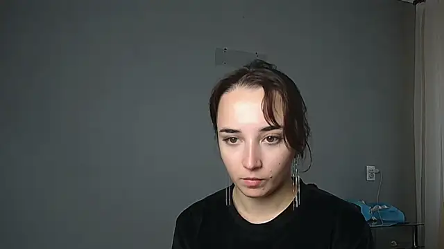 Snapshot of Eva_Gloryy chatting on October 20, 2025, 12:17 pm Eva Gloryy online show from October 20, 2025, 12:17 pm