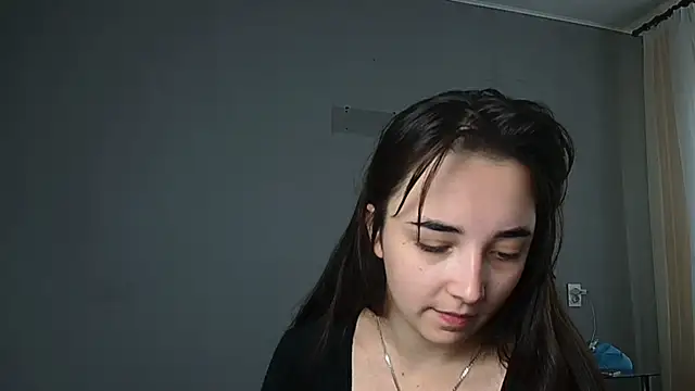 Eva Gloryy online show from October 28, 2025, 10:14 am