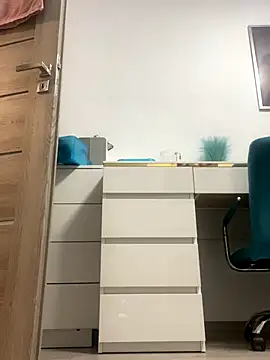 HotLivv69 online show from September 18, 2025, 7:17 pm