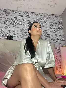 Lili  taylor online show from January 10, 2026, 1:56 am