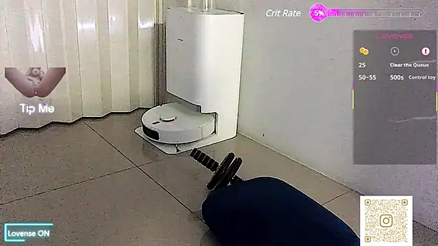 Snapshot of chanentino2 chatting on March 18, 2025, 6:28 pm chanentino2 online show from March 18, 2025, 6:28 pm