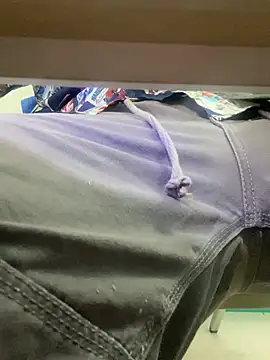 Snapshot of chanentino2 chatting on February 9, 2025, 2:40 pm chanentino2 online show from February 9, 2025, 2:40 pm