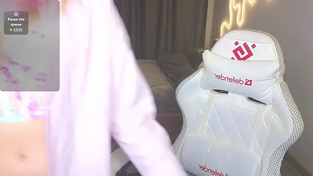 MargaretSweet1 online show from April 14, 2026, 12:48 am