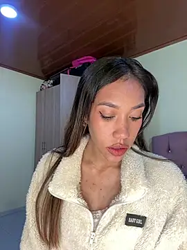 zoe storm online show from March 13, 2026, 12:26 am