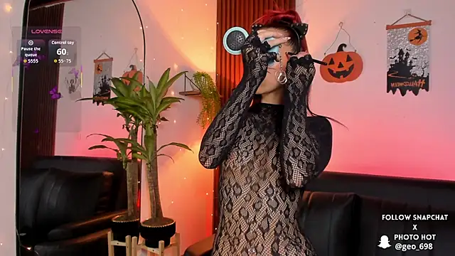 Georgina caruso online show from October 28, 2025, 3:40 am