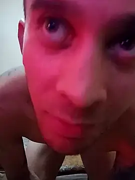 EstebanAkyLu online show from March 12, 2025, 8:41 am