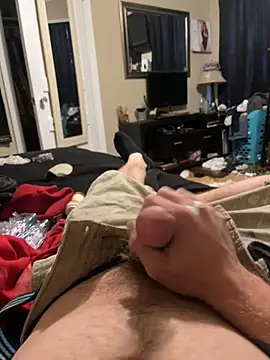 biggzee6 online show from December 15, 2025, 10:15 pm