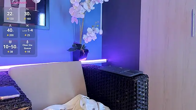 ValeriaOrtega online show from March 1, 2025, 12:34 pm