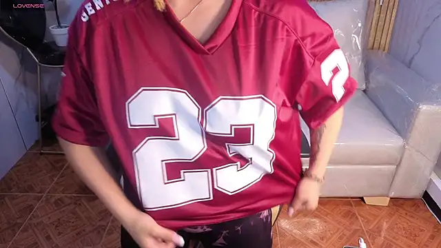 Kitten Cam online show from April 14, 2026, 5:34 am