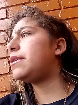 Kitten Cam online show from September 30, 2025, 8:59 pm